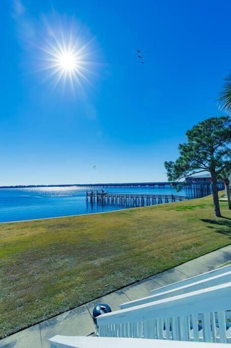 Romantic Getaway Bayside Panacea Exterior photo